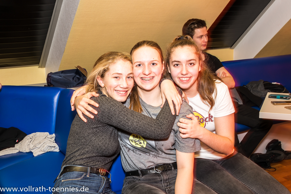 2019 11 30 Tanzparty Jugend 0624